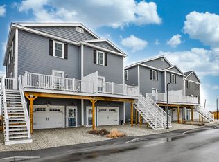 Beachpoint Crossing, Salisbury, MA 01952