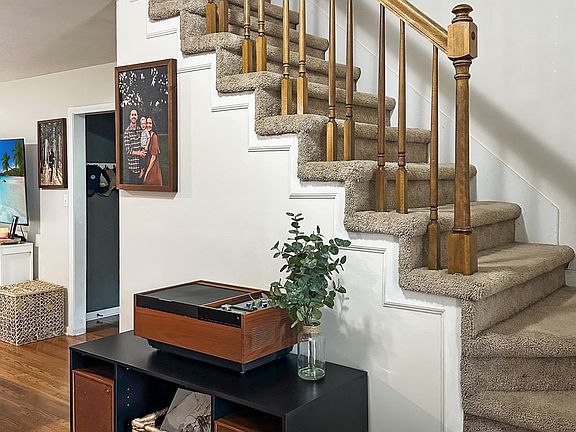 5th image of 4320 Memory Ln