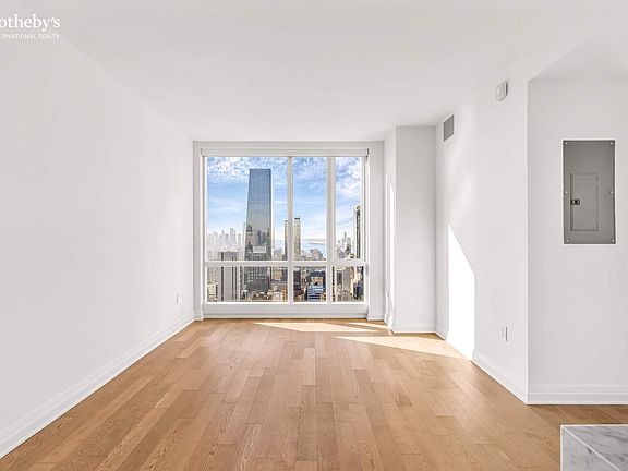 3rd image of 460 W 42nd St APT 55H