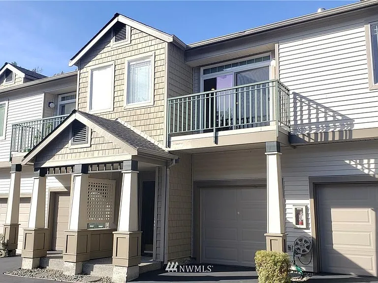 4464 248th Ln SE — Photo 1