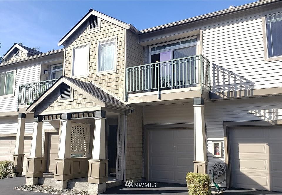 1st image of 4464 248th Ln SE
