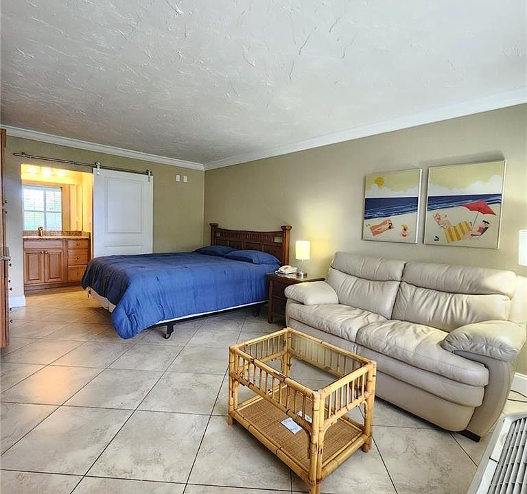 1st image of 2555 9th ST N #137