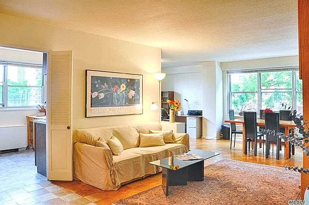 Sold by Charles Rutenberg Realty, Inc. | media 1