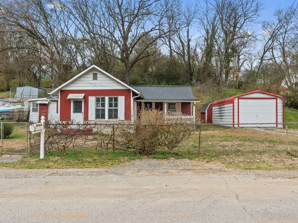 965 W Elmwood Dr, Chattanooga, TN 37405