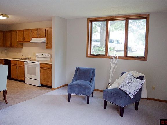 4th image of 324 S 4th St APT 101