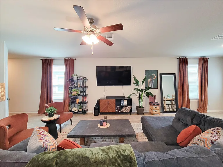 24802 Winema Woods Ln — Photo 4