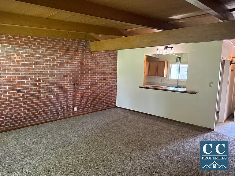 2822 Meek Ave — Photo 6
