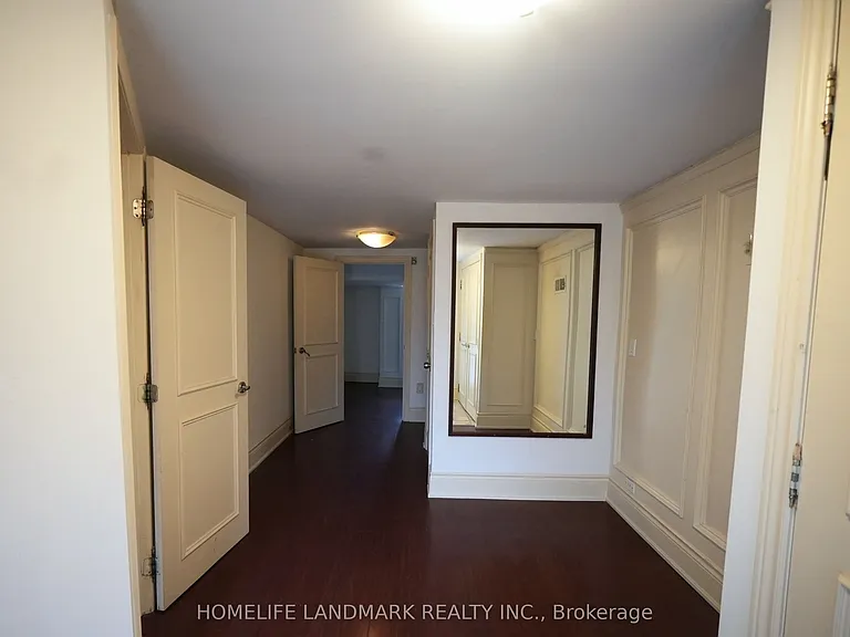 138 Newton Dr — Photo 29