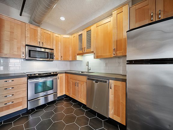 Kitchen (Furnished Photos Coming Soon)