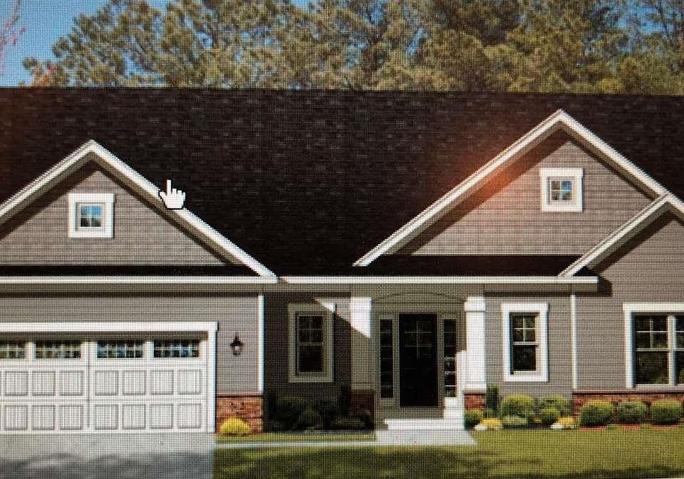 1st image of 9 Blueberry Ln
