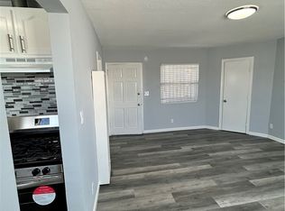 6517 1/2 Avalon Blvd #4, Los Angeles, CA 90003