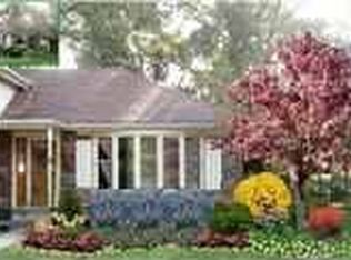 18633 Carpenter St, Homewood, IL 60430