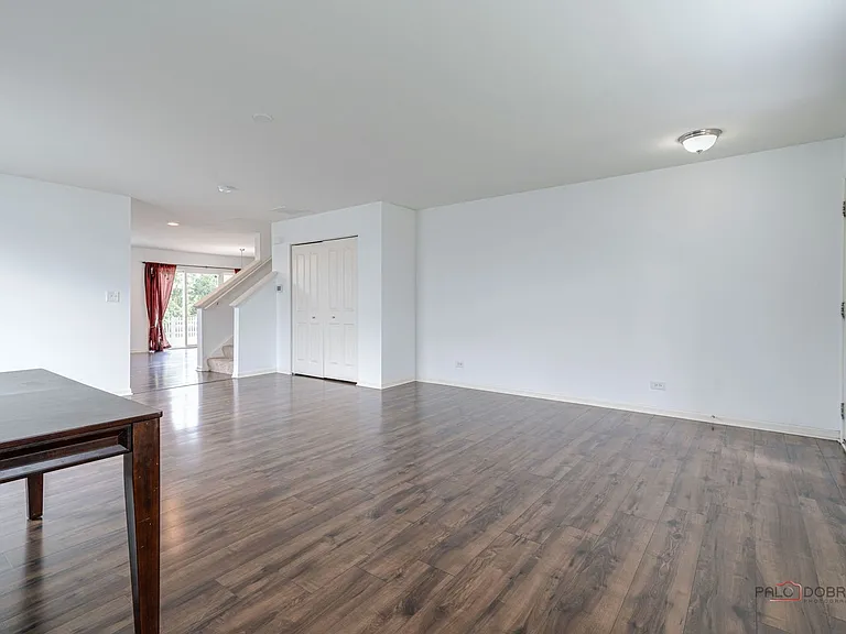 202 Minuet Cir — Photo 5