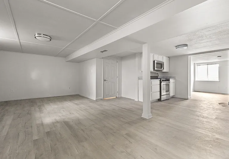 4757 S Jason St — Photo 14