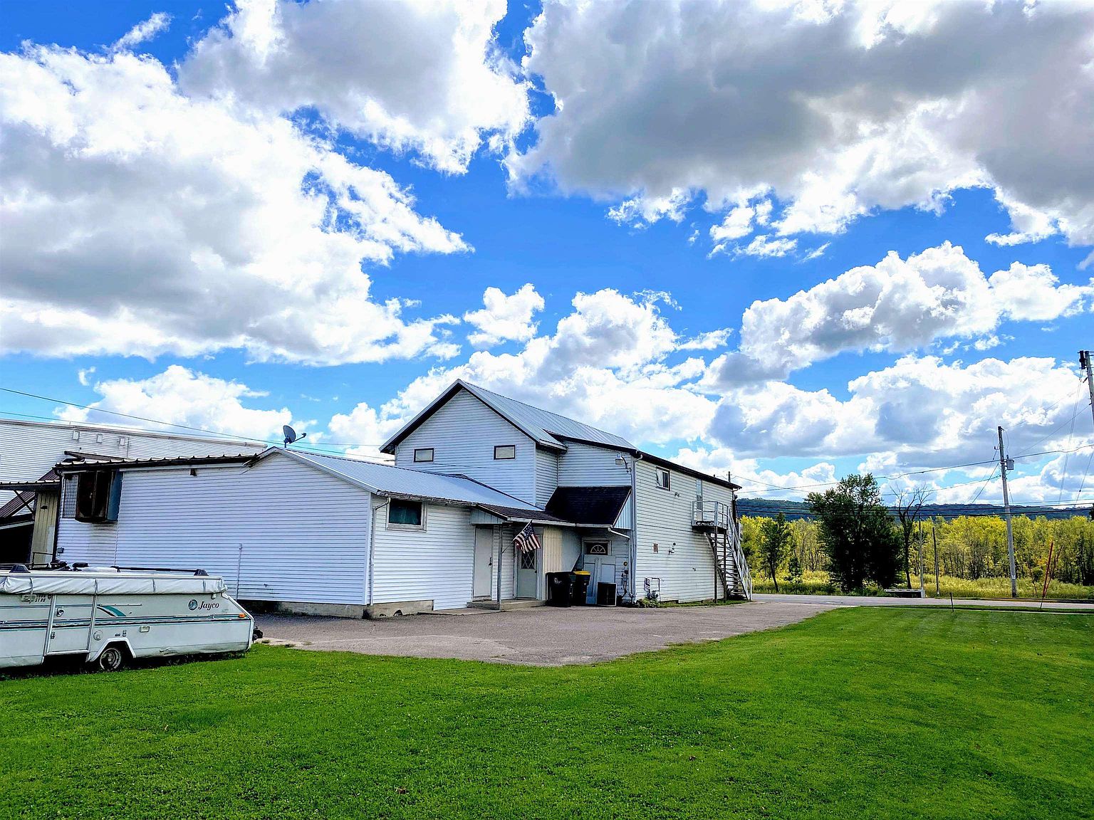 105 W Guard St, Wauzeka, WI 53826 Zillow