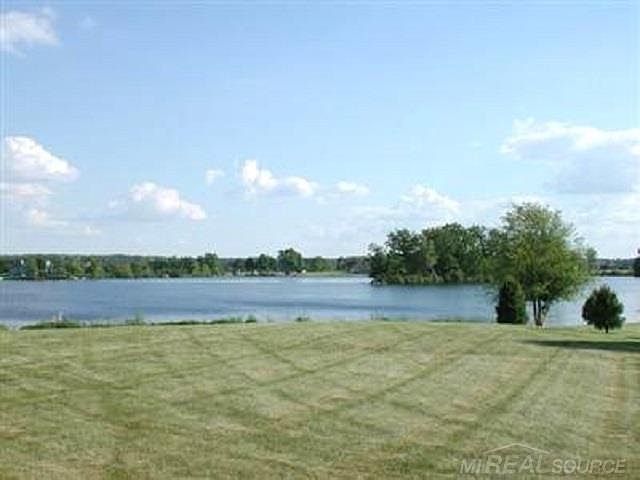 1st image of 25455 Island View Ln