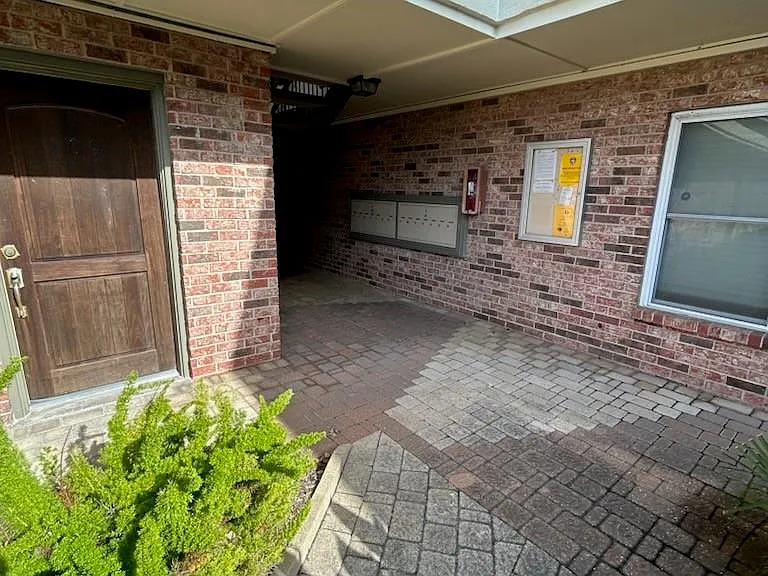 402 Post Office St #109 — Photo 3