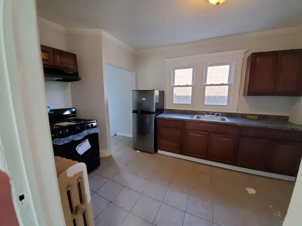 54 Princeton St, East Orange, NJ 07018