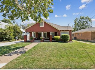 2511 Lipscomb St, Fort Worth, TX 76110