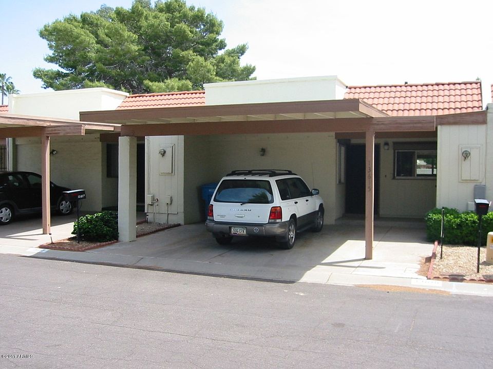 Attached carport