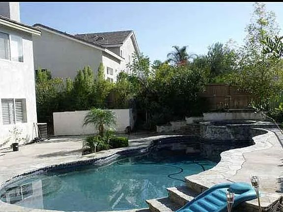 2nd image of 26315 Cardinal Dr