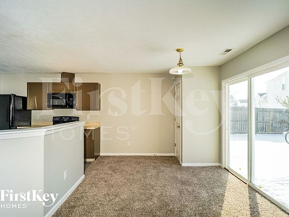 4th image of 7234 Parklake Cir