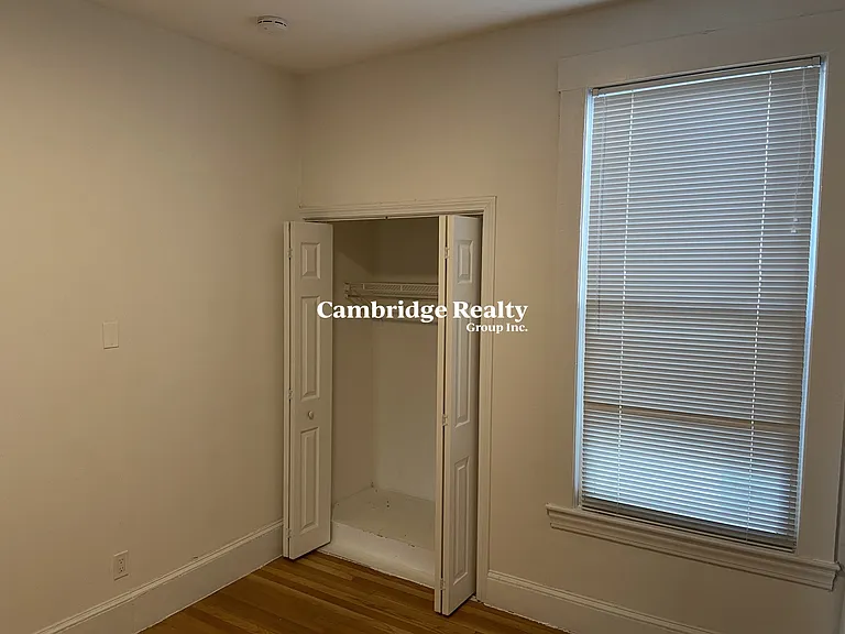 38 Newton St #2T — Photo 18
