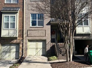 1956 Cobblestone Cir, Atlanta, GA 30319