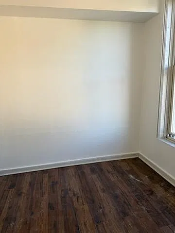 4 bed, $1,450 — Photo 3