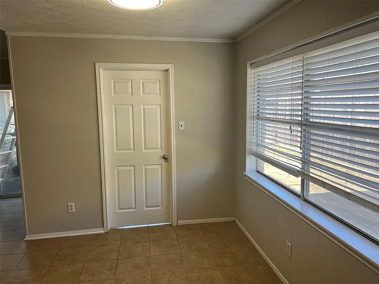1507 Alderbrook Dr — Photo 24