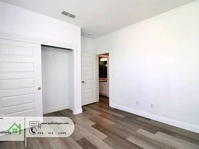 4768 Lower Springs Rd — Photo 31