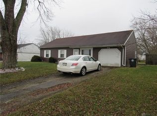 6610 Post Town Rd, Dayton, OH 45426