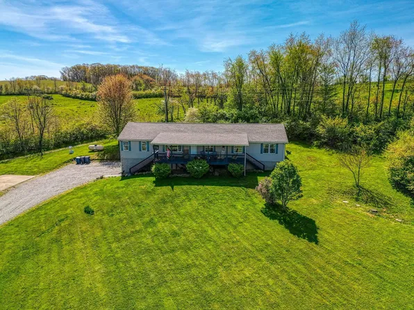 10648 Watson Rd SE, Heath, OH 43056