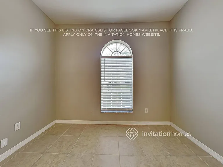 9245 Creedmoor Ln — Photo 3