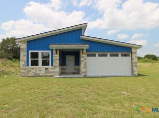 171 Hurst Place Blvd, Lampasas, TX 76550