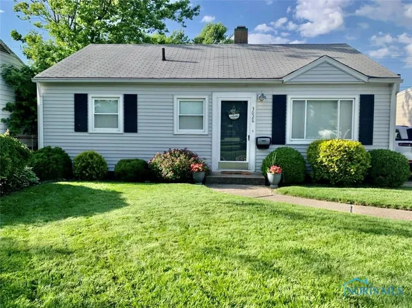 3028 Cragmoor Ave, Toledo, OH 43614