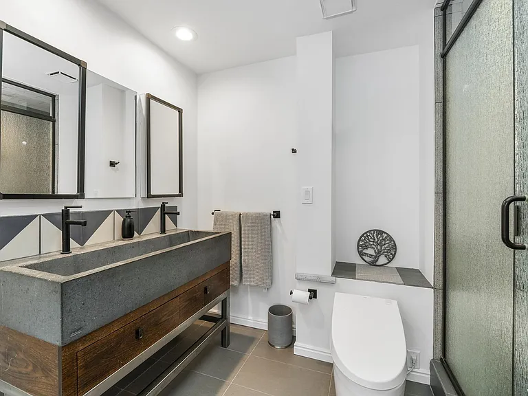 48 W Broadway S #407 — Photo 17