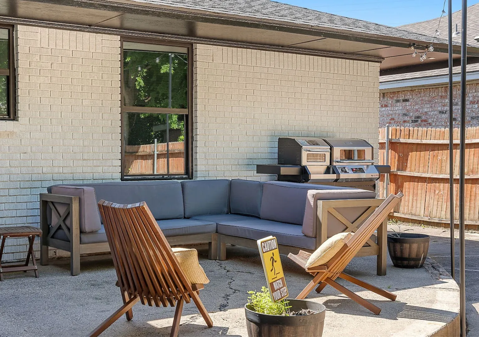 Play & Stay | Dallas Home w/ Gym + Gameroom + WiFi — Photo 2