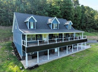 111 Varner Hollow Rd, Salem, WV 26426