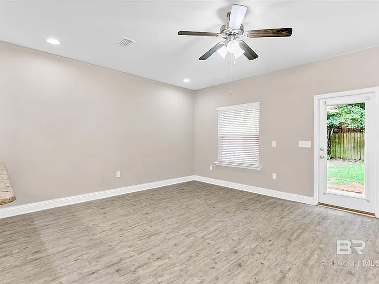 25806 Pollard Rd #22 — Photo 5