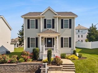738 Hicks St, Fall River, MA 02724