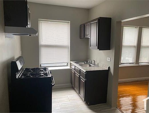 1st image of 6857 S Clyde Ave #3