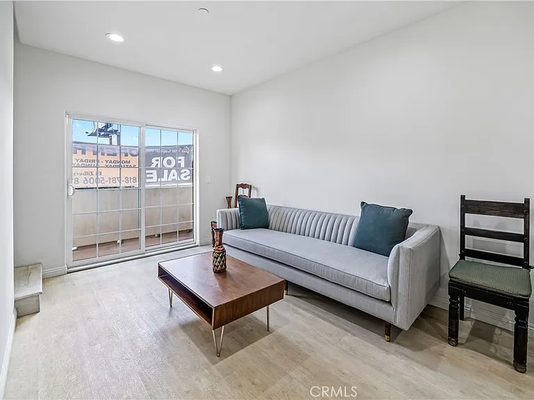 1101 N Maclay Ave #2 — Photo 4