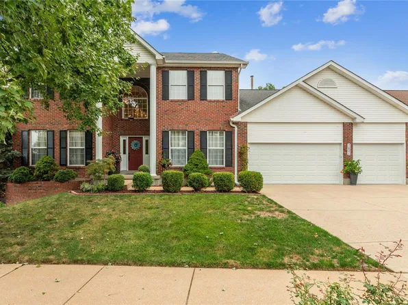 7601 Shadybridge Dr, Saint Louis, MO 63129