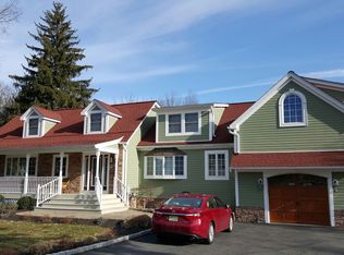 284 Malapardis Rd, Morris Plains, NJ 07950