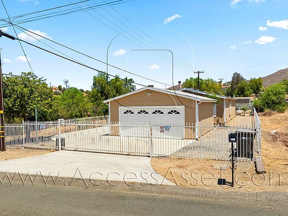 2nd image of 24380 Paseo Vivora