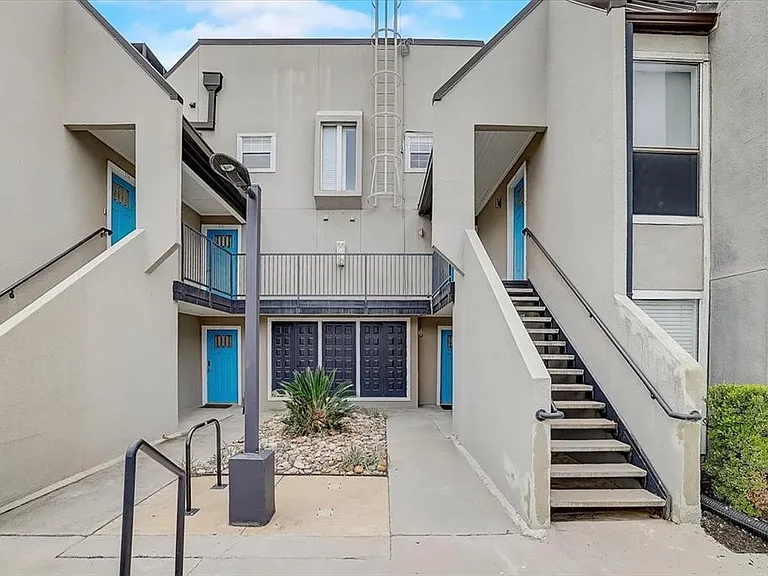 935 La Posada Dr #222 — Photo 35