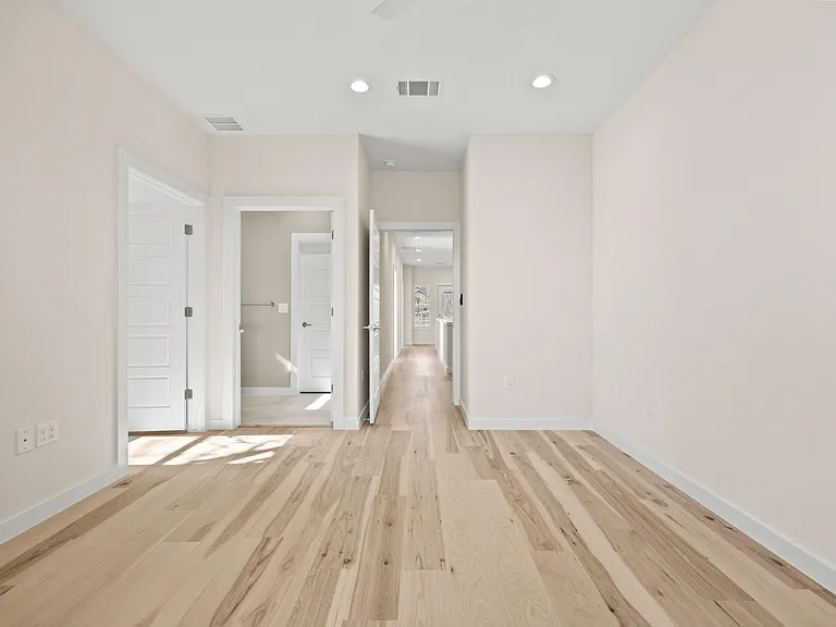 4801 Sara Dr #B — Photo 27