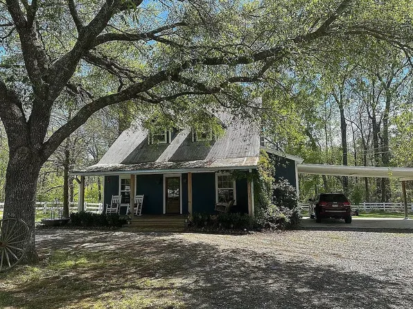 10916 Fire Tower Rd, Saint Francisville, LA 70775