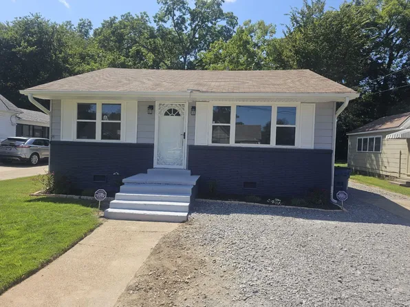 315 Park St, Covington, TN 38019